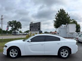 2019 Dodge Charger Sxt Sedan 4d - Image 3