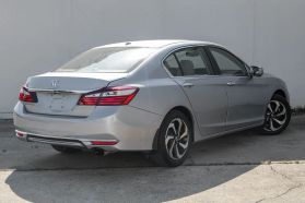 2017 Honda Accord - Image 9