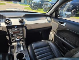 2009 FORD MUSTANG