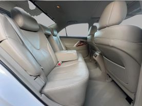 2010 TOYOTA CAMRY SEDAN 4-CYL, 2.5 LITER XLE SEDAN 4D