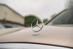 2002 MERCEDES-BENZ E-CLASS SEDAN V6, 3.2 LITER E 320 SEDAN 4D