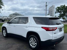 2020 Chevrolet Traverse Ls Sport Utility 4d - Image 4
