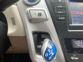 2013 TOYOTA PRIUS V WAGON 4-CYL, HYBRID, 1.8 LITER FIVE WAGON 4D