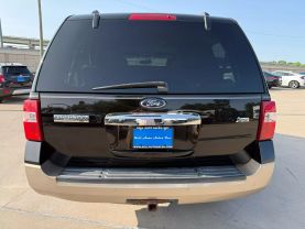 2014 FORD EXPEDITION SUV V8, FLEX FUEL, 5.4 LITER XLT SPORT UTILITY 4D