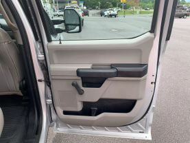 2017 FORD F350 SUPER DUTY CREW CAB 8FT KNAPHEIDE SERVICE BED TRUCK SERVICE/UTILITY TRUCKS V8, FLEX FUEL, 6.2 LITER XL PICKUP 4D 8 FT - Eddies Auto Sales