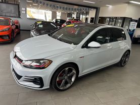 2019 VOLKSWAGEN GOLF GTI HATCHBACK 4-CYL, TURBO, 2.0 LITER SE HATCHBACK SEDAN 4D