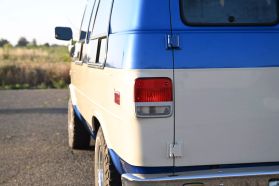 1994 GMC VANDURA 2500 VAN V8, 5.7 LITER VAN