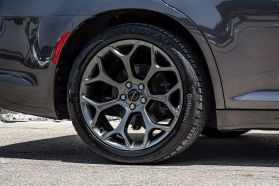 2016 CHRYSLER 300 SEDAN V6, 3.6 LITER 300S SEDAN 4D
