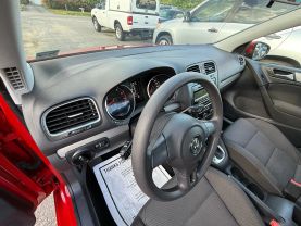 2011 VOLKSWAGEN GOLF