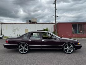 1996 CHEVROLET CAPRICE CLASSIC SEDAN V8, 4.3 LITER SEDAN 4D