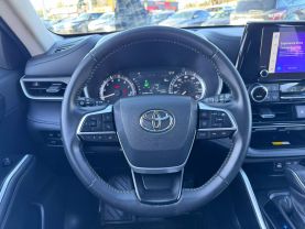 2024 TOYOTA HIGHLANDER