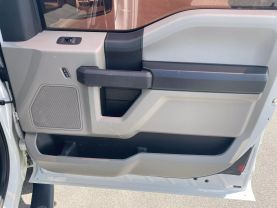 2019 FORD F350 SUPER DUTY SUPER CAB 8FT KNAPHEIDE SERVICE BED TRUCK 1,300 LB LIFTGATE SERVICE/UTILITY TRUCKS V8, 6.2 LITER XL PICKUP 4D - Eddies Auto Sales