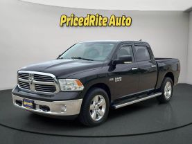 2015 RAM 1500 CREW CAB PICKUP V8, HEMI, 5.7 LITER BIG HORN PICKUP 4D 5 1/2 FT