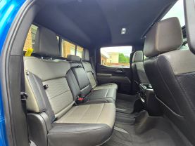 2022 Chevrolet Silverado 1500 Crew Cabzr2 Pickup 4d 5 3/4 Ft - Image 17