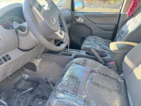 2015 NISSAN FRONTIER CREW CAB PICKUP V6, 4.0 LITER SV PICKUP 4D 5 FT