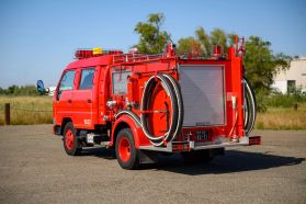1997 TOYOTA DYNA TRUCK 15B FIRE TRUCK