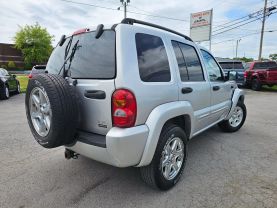 2004 JEEP LIBERTY
