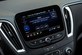 2023 Chevrolet Malibu - Image 31