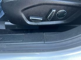 2017 FORD FUSION SEDAN 4-CYL, 2.5 LITER SE SEDAN 4D