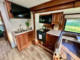 Used 2017 FR3 BY FOREST RIVER FR3 CLASS A - 32DS - LA Auto Star located in Virginia Beach, VA