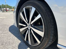 2019 NISSAN ALTIMA SEDAN 4-CYL, 2.5 LITER 2.5 SR SEDAN 4D