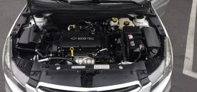 2016 CHEVROLET CRUZE LIMITED SEDAN 4-CYL, ECOTEC, 1.8 LITER LS SEDAN 4D