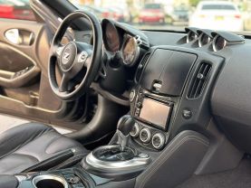 2010 NISSAN 370Z
