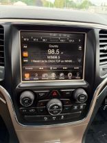 2015 Jeep Grand Cherokee - Image 15