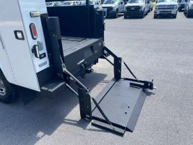 2019 FORD F350 SUPER DUTY SUPER CAB 8FT KNAPHEIDE SERVICE BED TRUCK 1,300 LB LIFTGATE SERVICE/UTILITY TRUCKS V8, 6.2 LITER XL PICKUP 4D - Eddies Auto Sales
