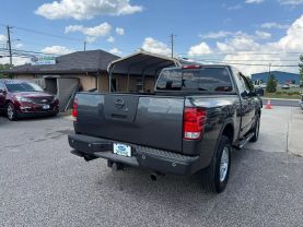 2012 NISSAN TITAN KING CAB PICKUP V8, 5.6 LITER PRO-4X PICKUP 4D 6 1/2 FT