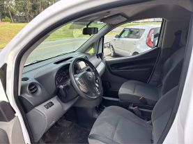 2019 NISSAN NV200 CARGO 4-CYL, 2.0 LITER SV VAN 4D