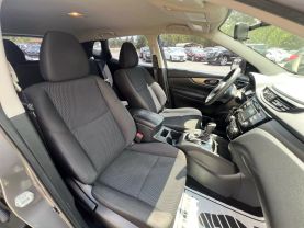 2018 Nissan Rogue Sport S (2018.5) Sport Utility 4d - Image 20