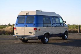 1994 GMC VANDURA 2500 VAN V8, 5.7 LITER VAN