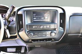 2018 CHEVROLET SILVERADO 1500 CREW CAB PICKUP V8, ECOTEC3, 5.3 LITER CUSTOM PICKUP 4D 5 3/4 FT