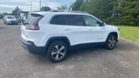 2019 JEEP CHEROKEE SUV V6, 3.2 LITER LIMITED SPORT UTILITY 4D