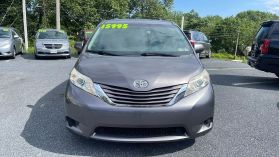 2015 Toyota Sienna Le Minivan 4d - Image 7