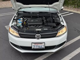 2014 VOLKSWAGEN JETTA SEDAN 4-CYL, PZEV, 1.8T 1.8T SE SEDAN 4D