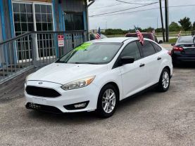 2017 FORD FOCUS