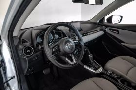 2019 TOYOTA YARIS SEDAN 4-CYL, 1.5 LITER LE SEDAN 4D