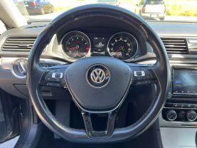 2019 VOLKSWAGEN PASSAT