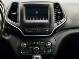 2019 JEEP CHEROKEE SUV - AUTOMATIC - Dart Auto Group