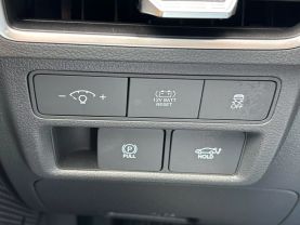 2024 HYUNDAI SONATA HYBRID SEDAN 4-CYL, HYBRID, GDI, 2.0 LITER LIMITED SEDAN 4D at T&T Repairables - used car dealership in Spencer, Indiana.