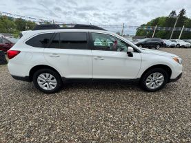 2016 SUBARU OUTBACK WAGON 4-CYL, PZEV, 2.5 LITER 2.5I PREMIUM WAGON 4D