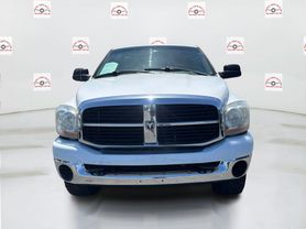 2006 DODGE RAM 1500 MEGA CAB PICKUP V8, HEMI, 5.7 LITER SLT PICKUP 4D 6 1/4 FT