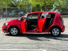 2014 CHEVROLET SONIC HATCHBACK 4-CYL, TURBO, 1.4 LITER LT HATCHBACK SEDAN 4D