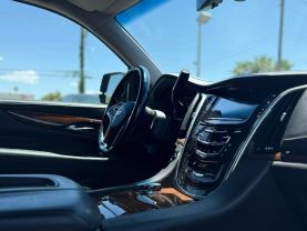 2020 CADILLAC ESCALADE ESV SUV V8, 6.2 LITER LUXURY SPORT UTILITY 4D