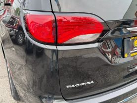 2018 CHRYSLER PACIFICA VAN V6, 3.6 LITER TOURING L MINIVAN 4D