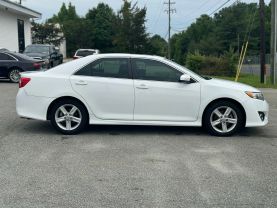 2012 Toyota Camry - Image 3