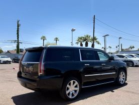 2020 CADILLAC ESCALADE ESV SUV V8, 6.2 LITER LUXURY SPORT UTILITY 4D