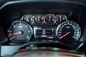 2016 CHEVROLET SILVERADO 1500 CREW CAB PICKUP V8, ECOTEC3, 5.3 LITER LT PICKUP 4D 5 3/4 FT